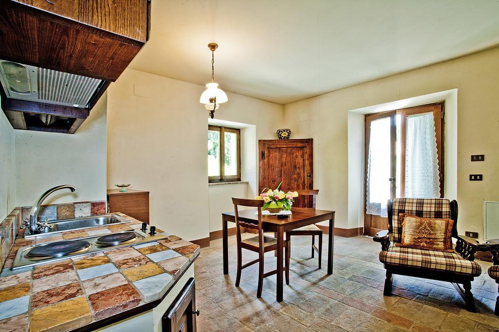 Agriturismo Terra Di Michelangelo Caprese Michelangelo Extérieur photo